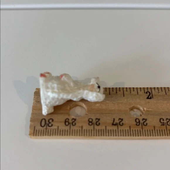 Vintage collectible long eared Bunny Figurine mini resin rabbit Easter decor - Picture 9 of 10